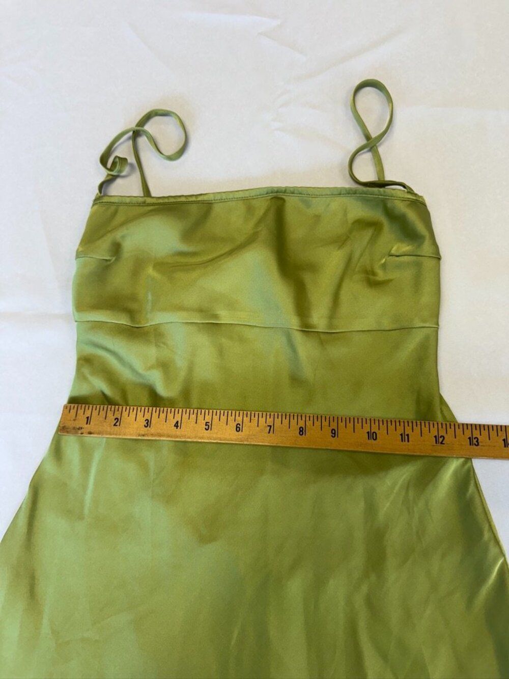 Princess Polly Leyana Maxi Dress Green Satin Size 6 - Picture 12 of 15